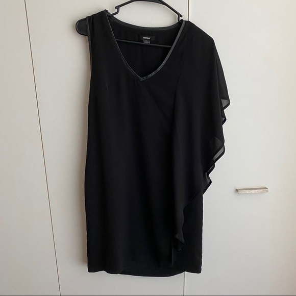 Rudsak Asymmetrical Black Dress - Picture 3 of 5